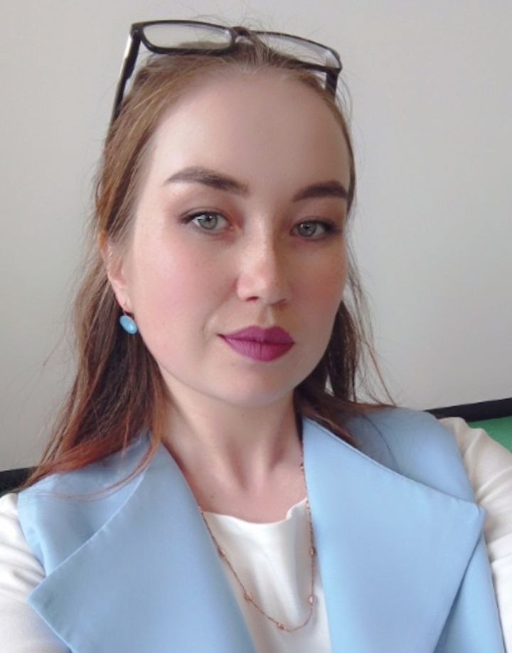 Михайлова Роза Вячеславовна.